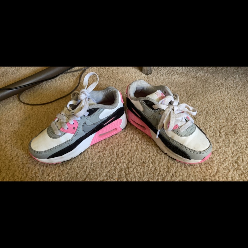 Nike air max size 11C girls pink white black grey